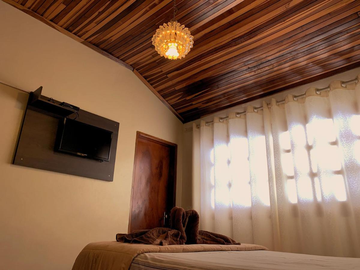 Hotel Germano Encarnación Екстериор снимка